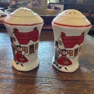 Mason’s Christmas Village salt and pepper shakers- retired and hard to find.